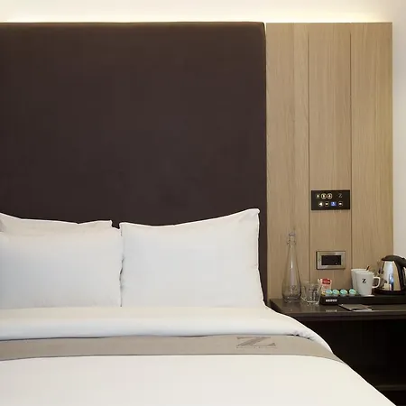 The Z Hotel City-2